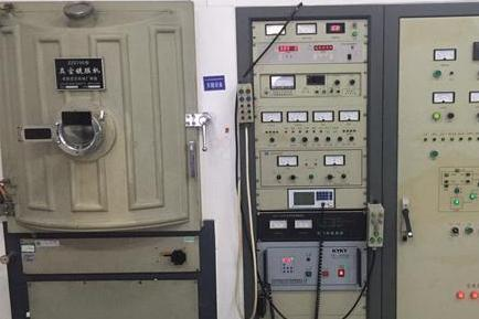 箱式真空鍍膜機700